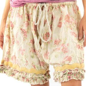Magnolia Pearl Khloe Shorts - Item 016, Size OS